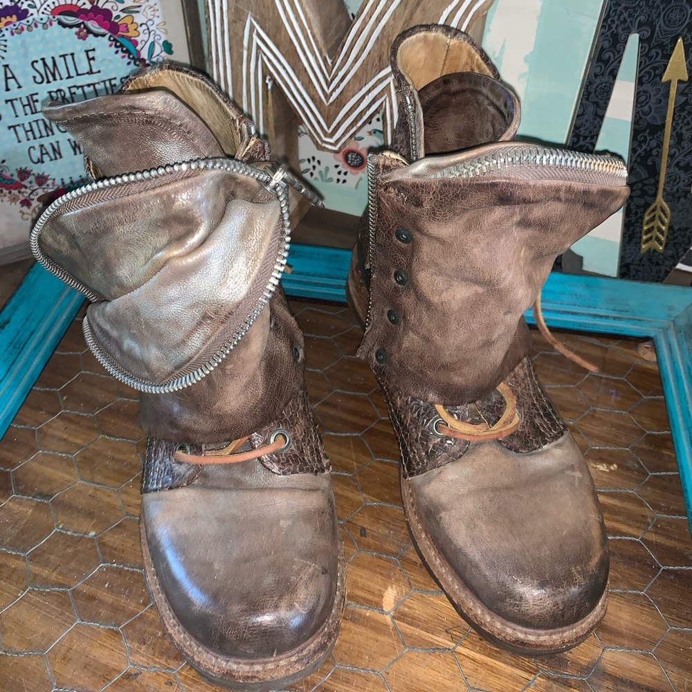 A.S. 98 free people women’s size 36 (us 6) boots